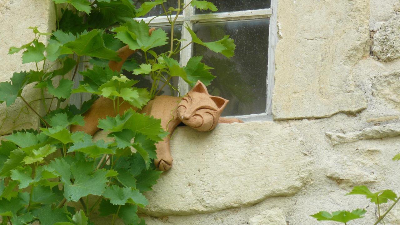 La Ferme St Michel Bed & Breakfast Solérieux Екстериор снимка